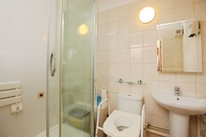 SHOWER ROOM- click for photo gallery